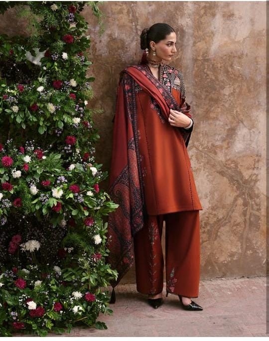 HussainRehar wool shawl minor rejection