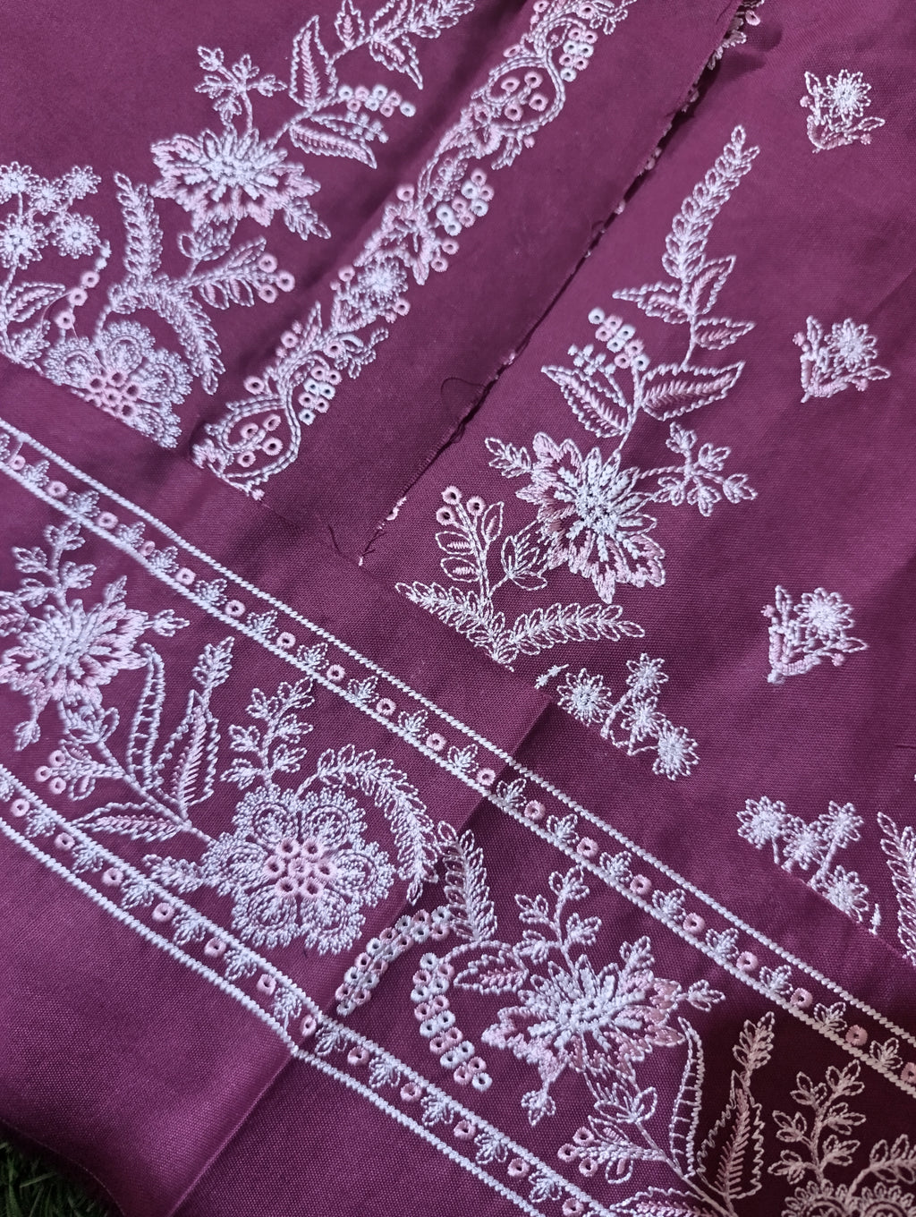 Beechtree khaddar printed emb 2pc