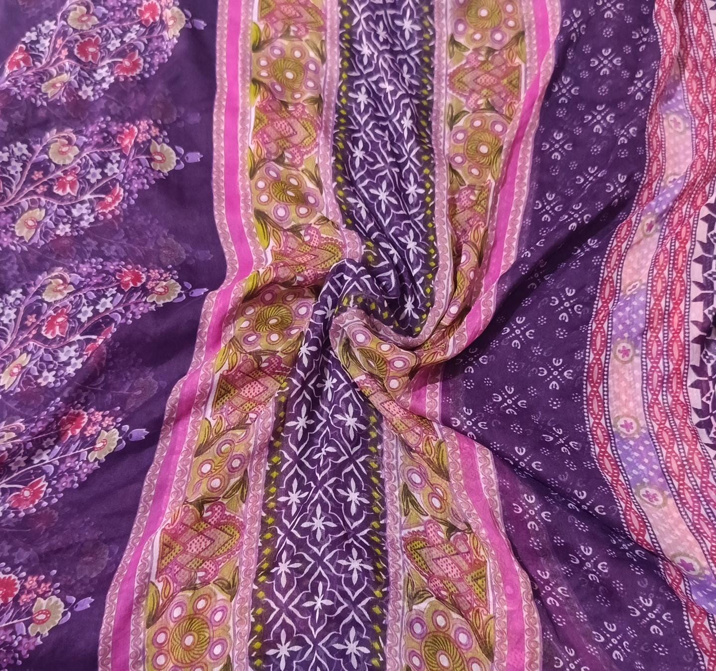 Warda printed dupatta bamber chiffon dupatta