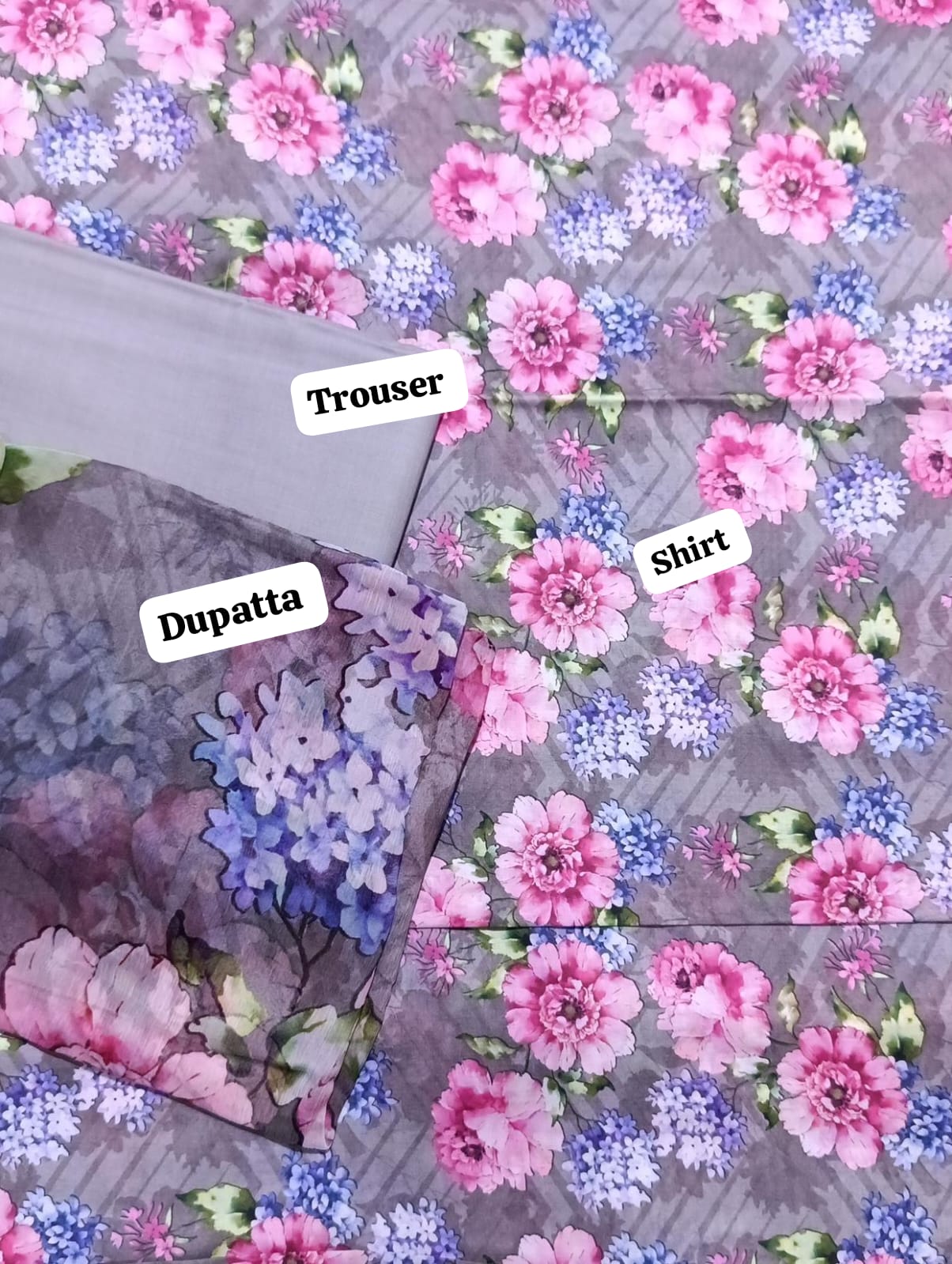 Bareeze lawn printed 3pc unstitched