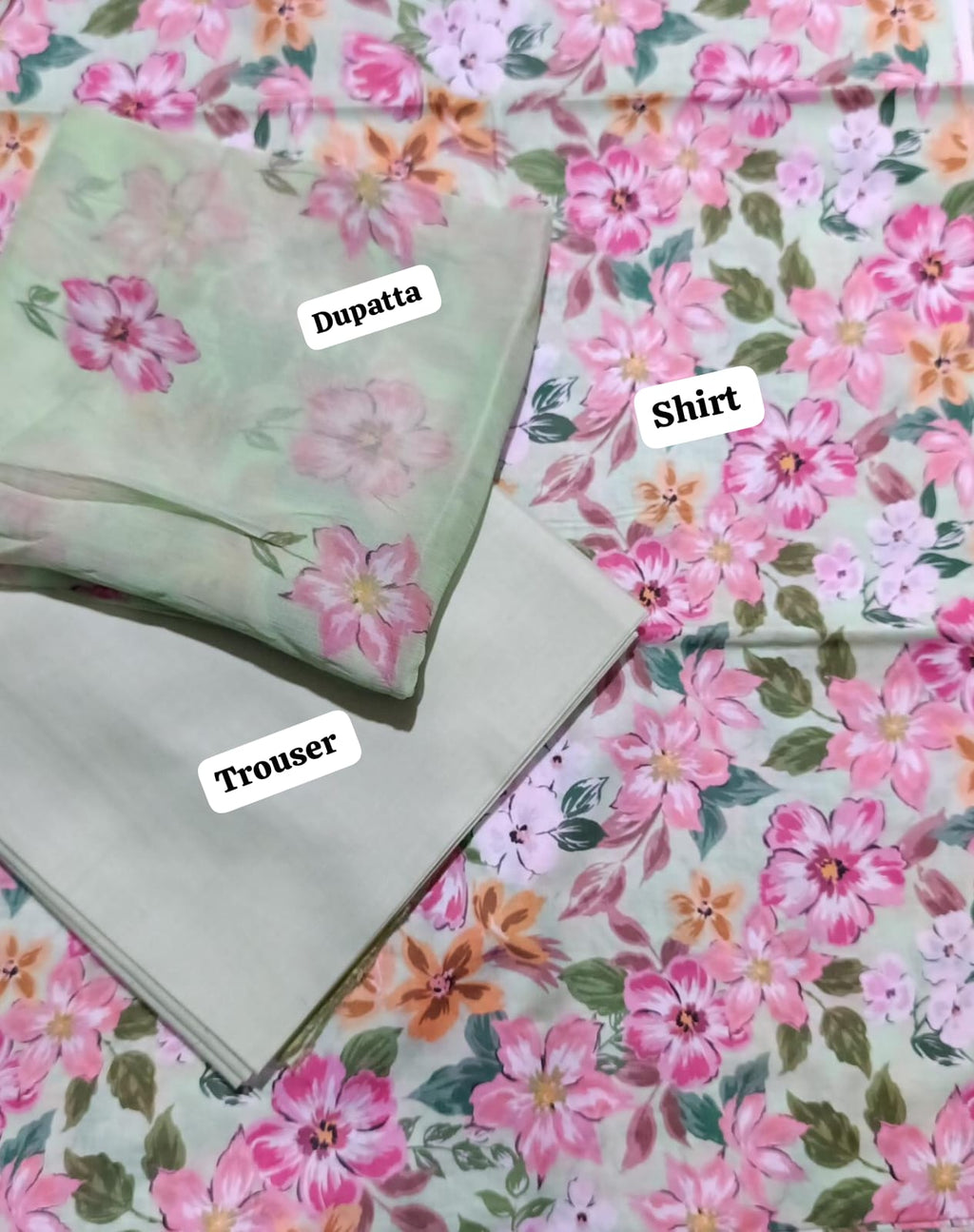 Bareeze lawn printed 3pc unstitched
