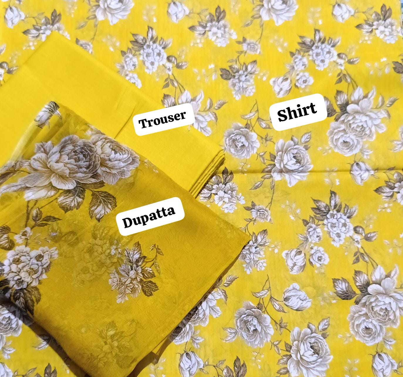 Bareeze lawn printed 3pc unstitched