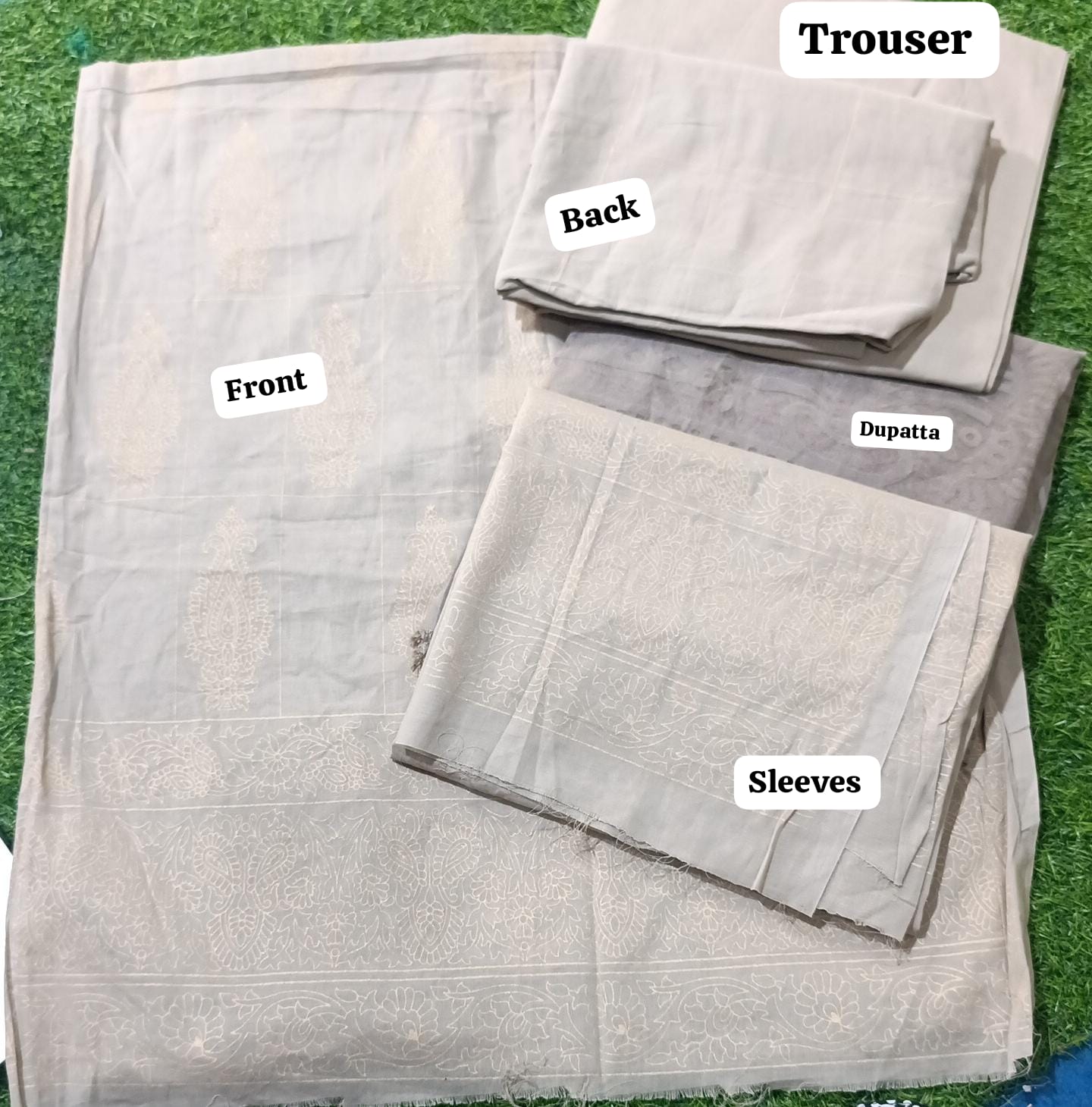 SWISS LAWN  3PC UNSTITCHE