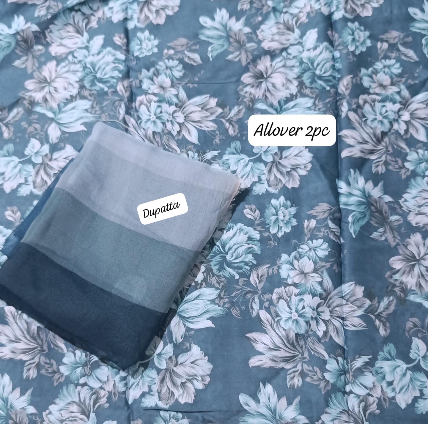 Branded printed allover 3pc