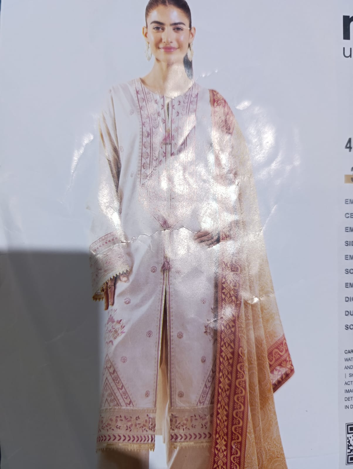 nishat heavy embroiderd lawn 3 piece