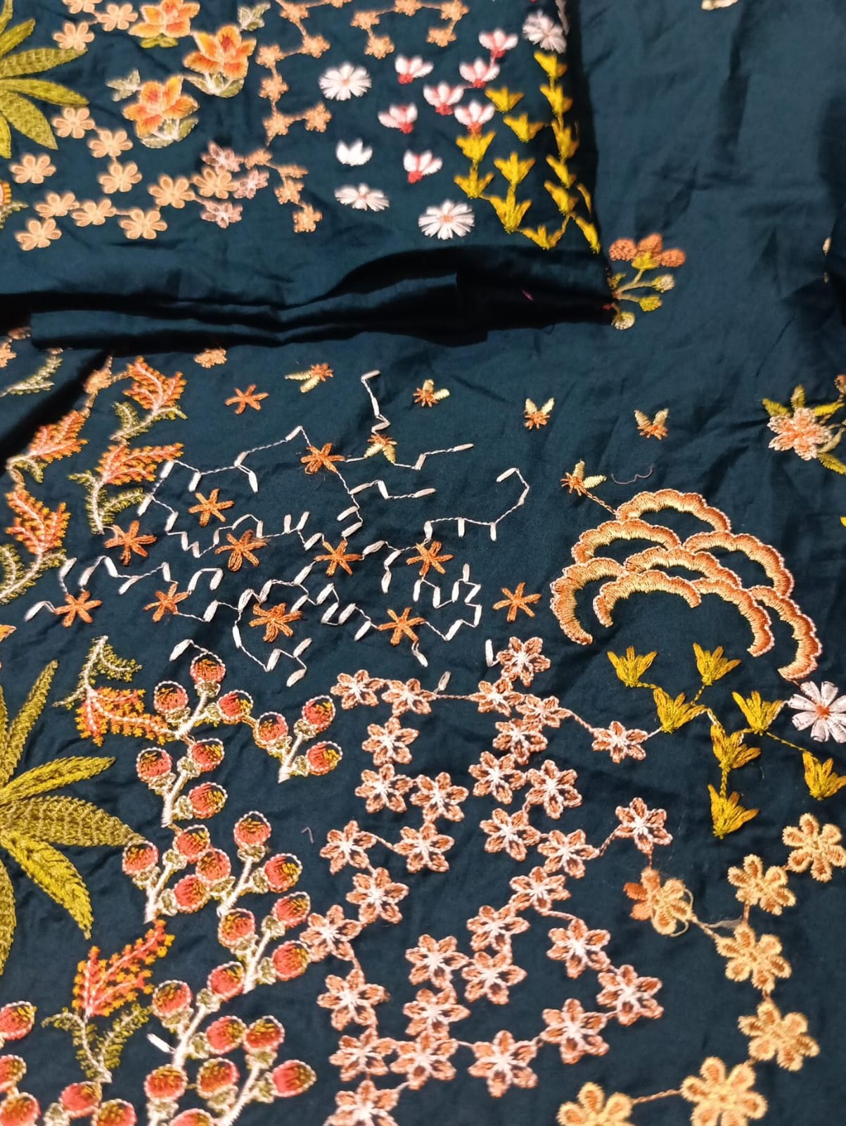 Hussain rehar lawn emb 2pc