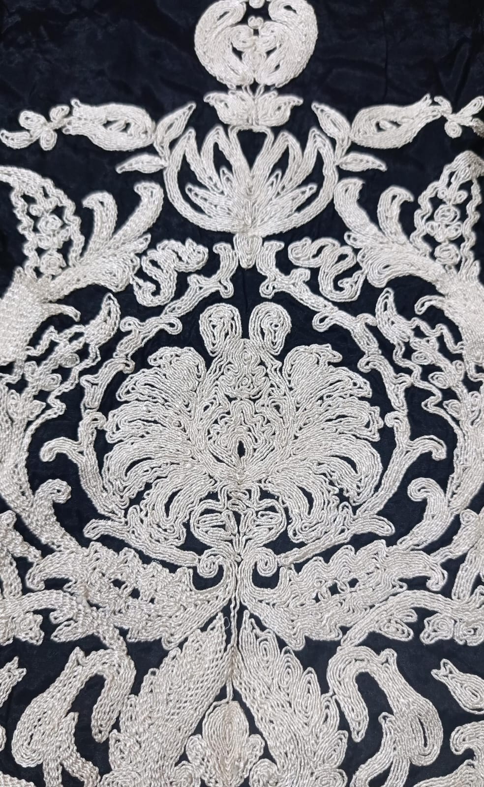 sANA SAFINAZ SILK emb 2pc