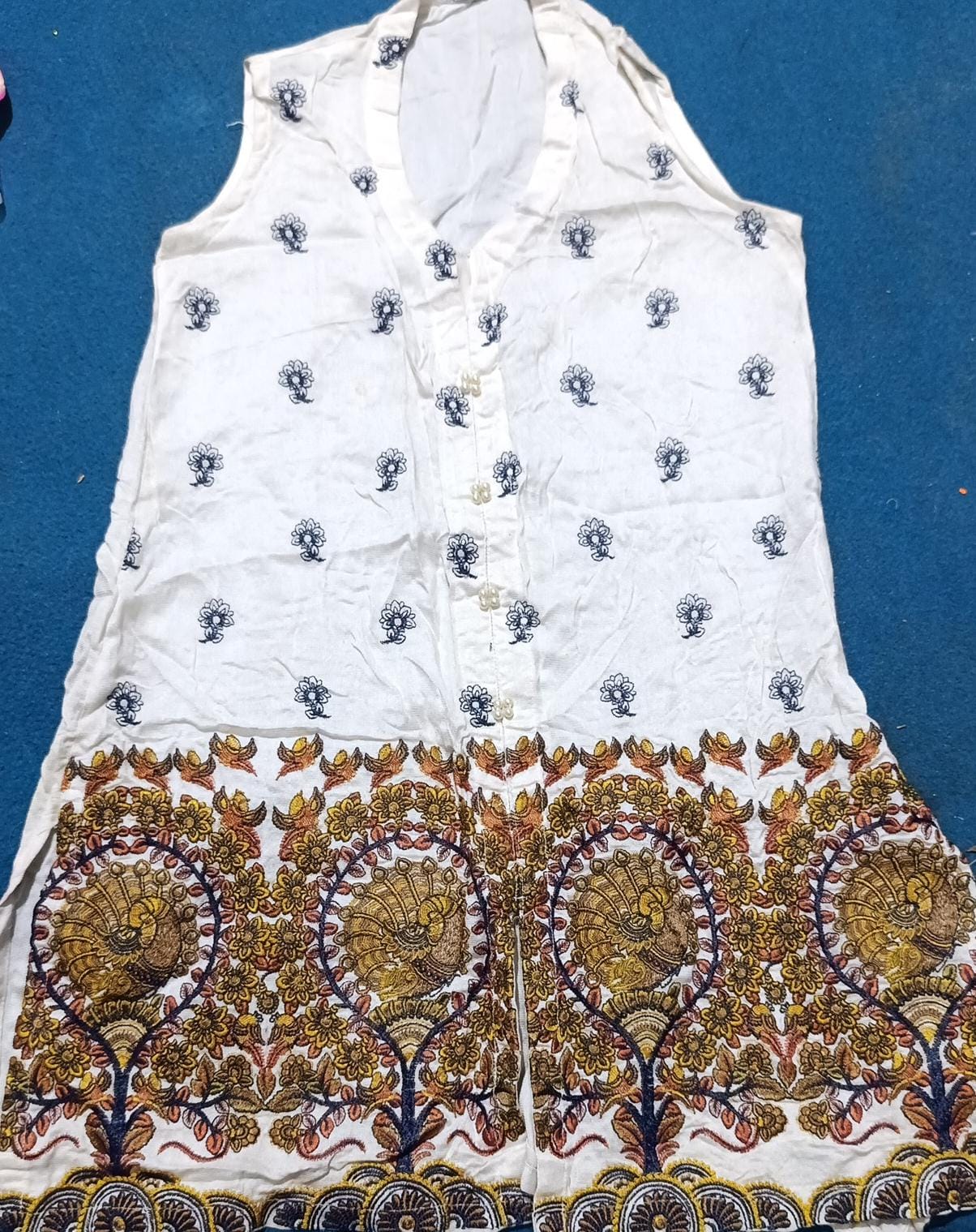 IDEA KIDS WINTED EMB  SOFT SHIRT 6/7 yrs