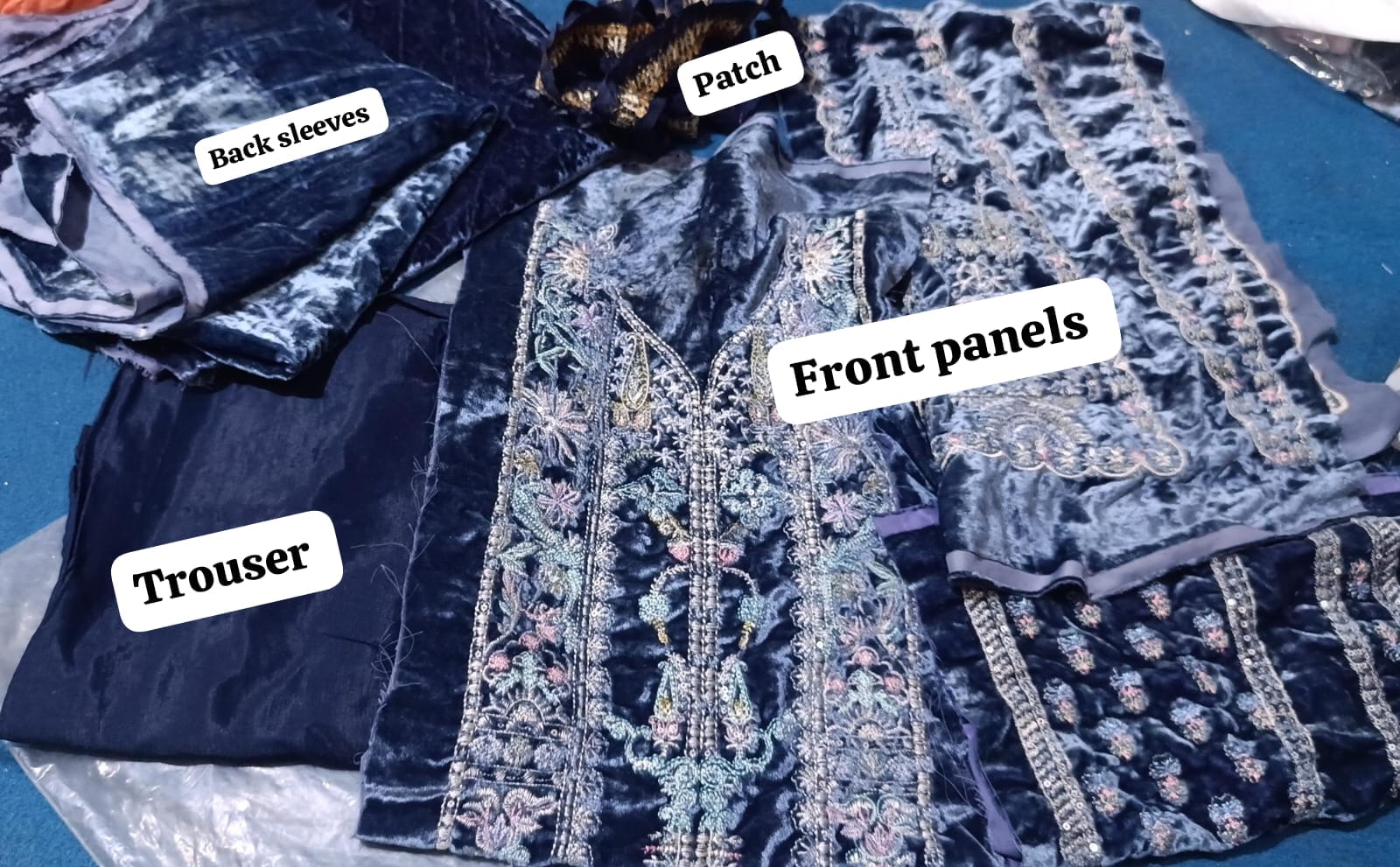SANA SANASAFINA winter  emb velvet 2pc