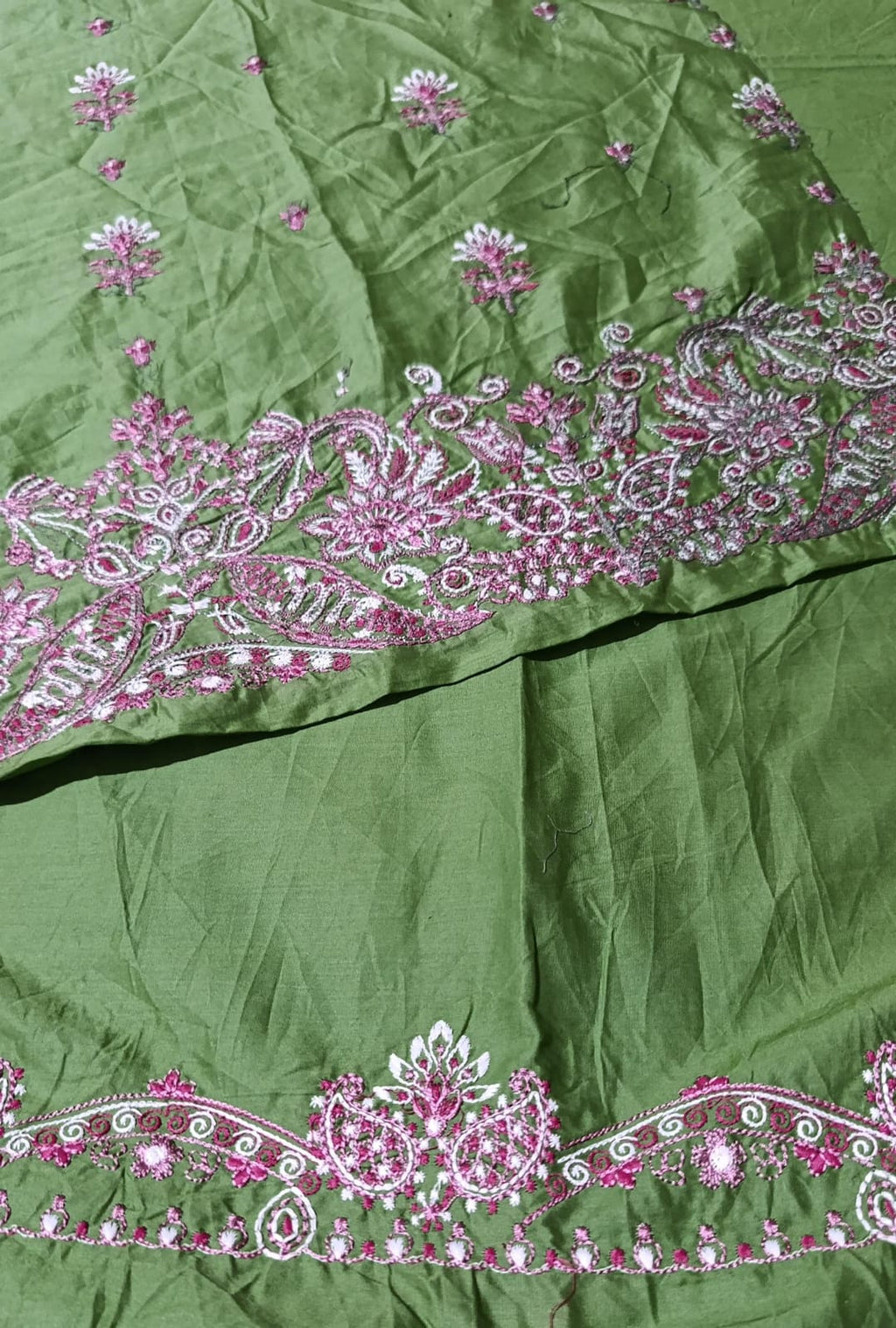 Batik emb lawn 2pc