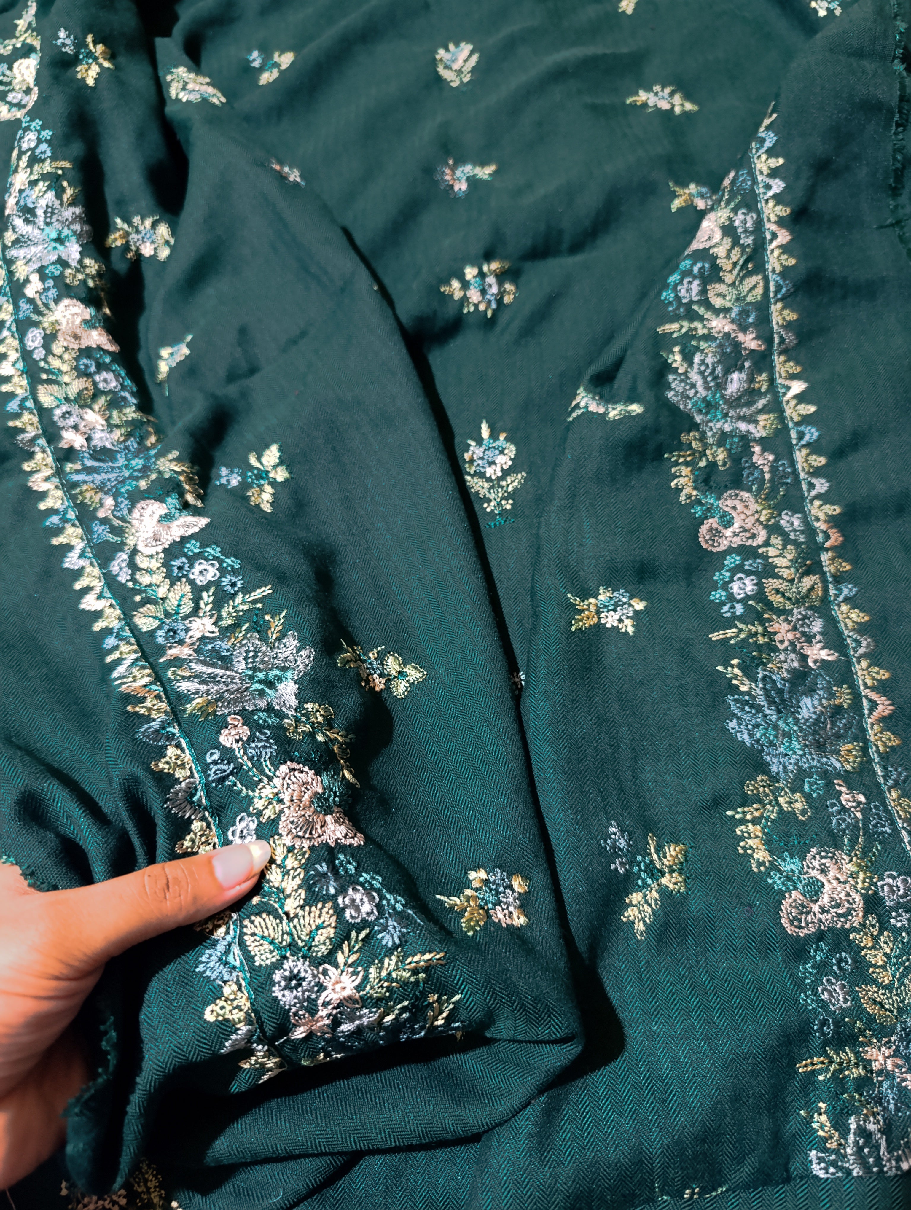 Hussain rehar winter Emb shawl 2yard
