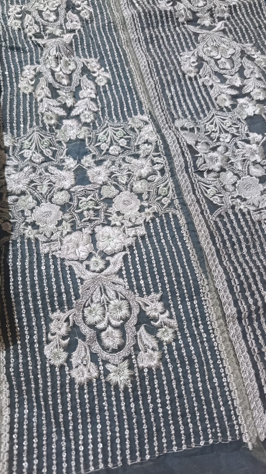 Thread and motivz fancy organza shirt small size