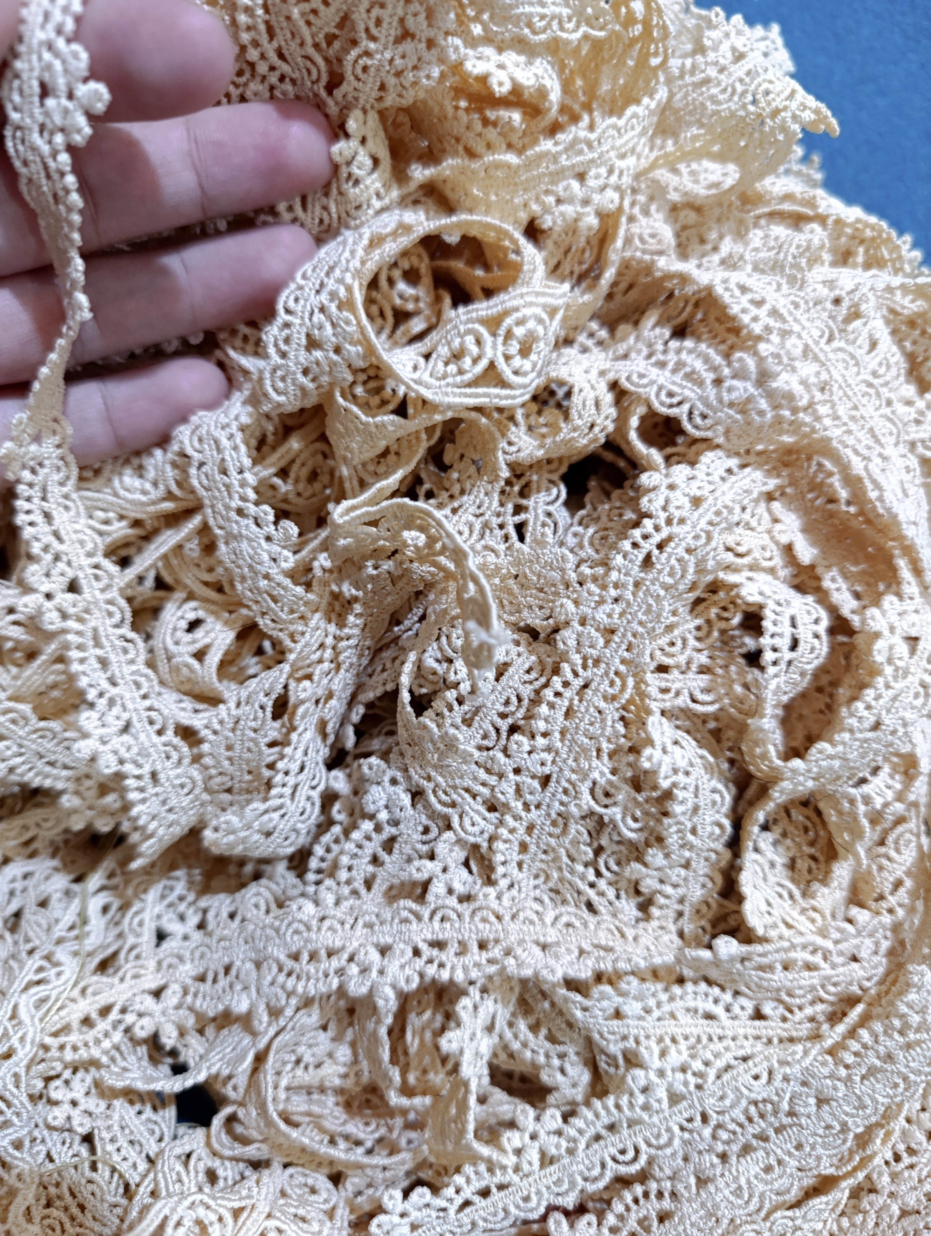 Kanwal Malik diyable laces per yard