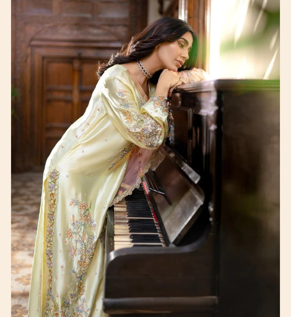IRA international brand silk formal emb without embalishment 3pc