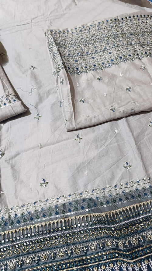 Batik emb lawn 2pc