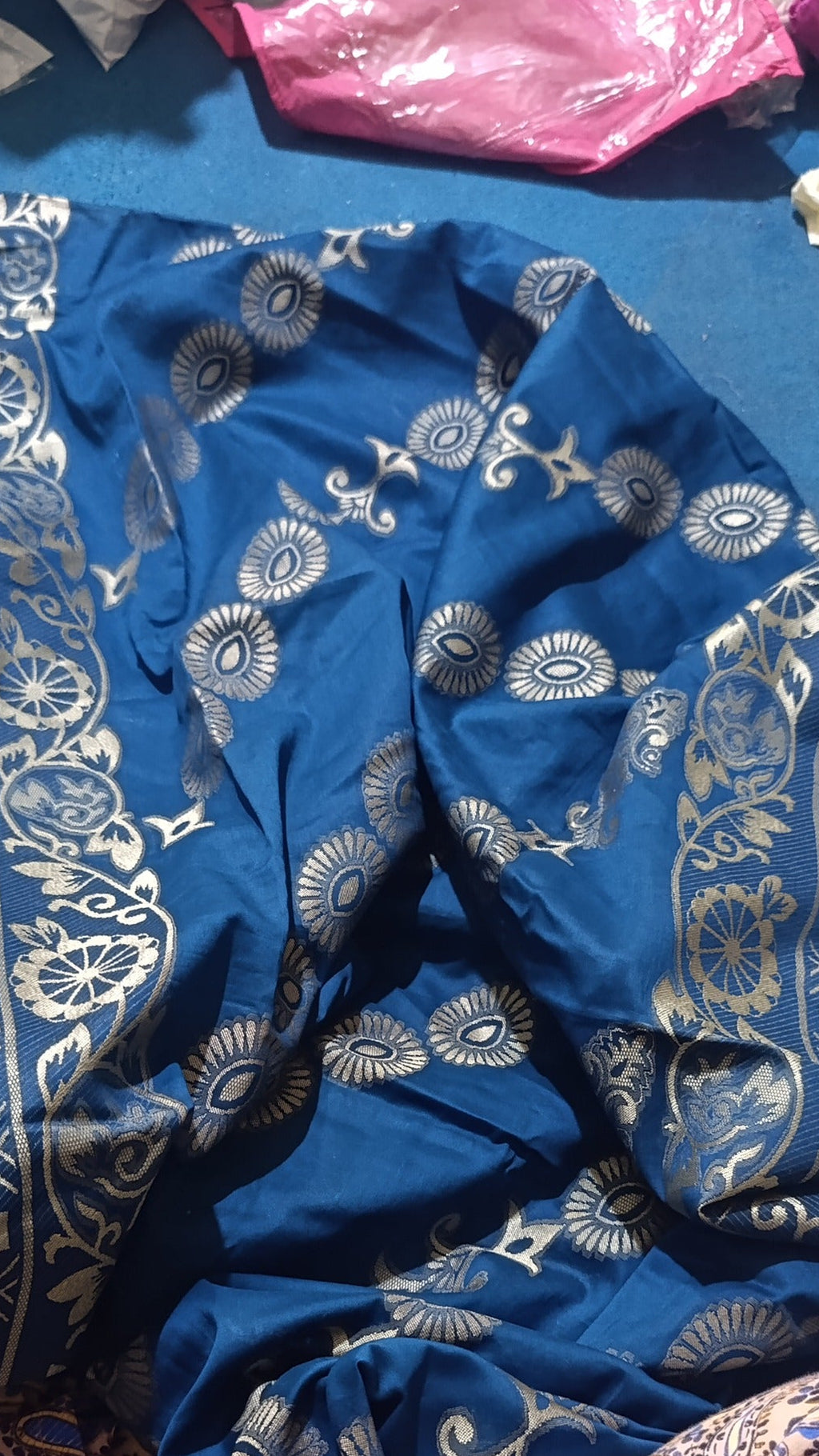 Khaadi lawn Jacquard shawl