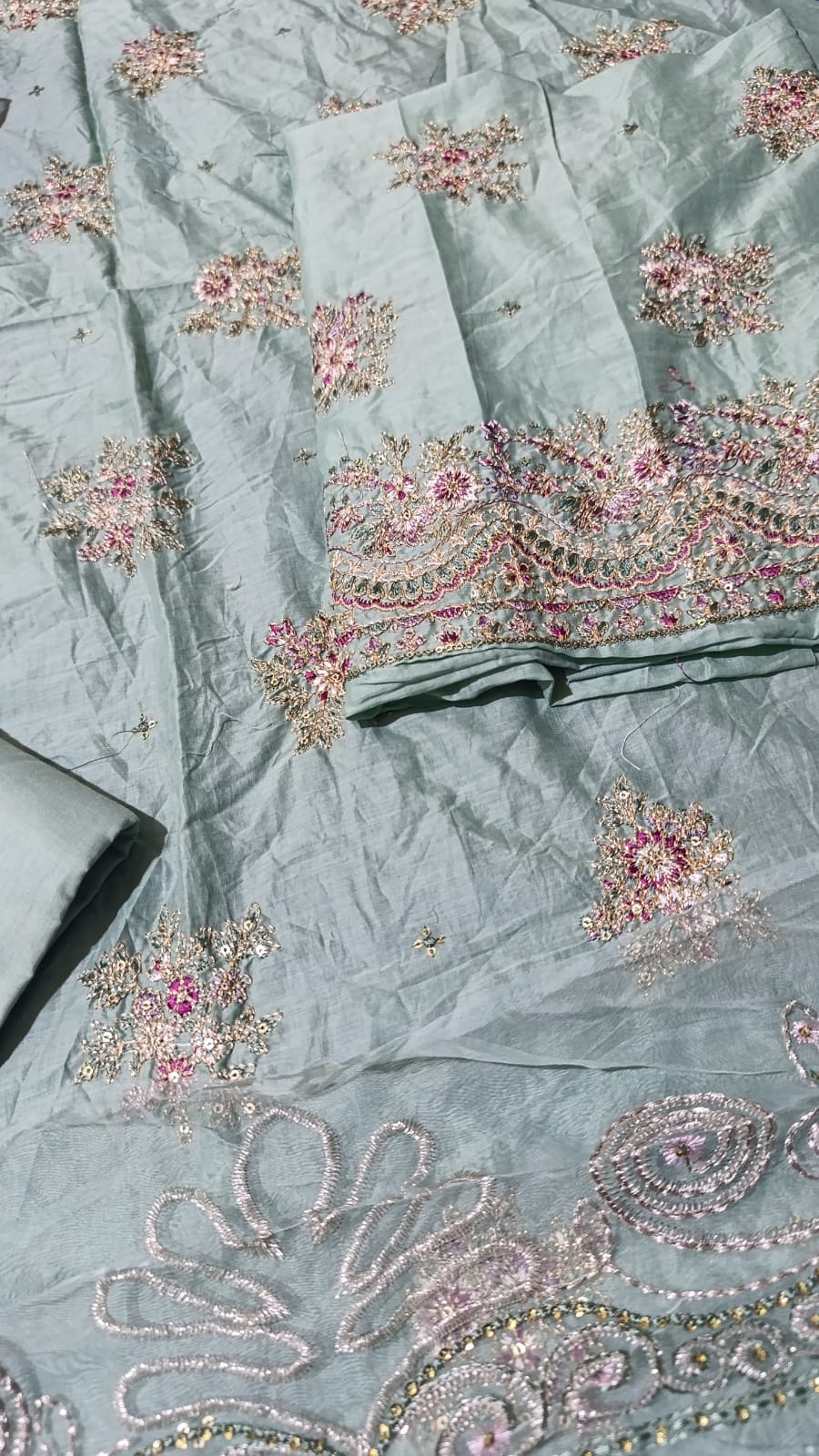 Batik emb lawn 3pc