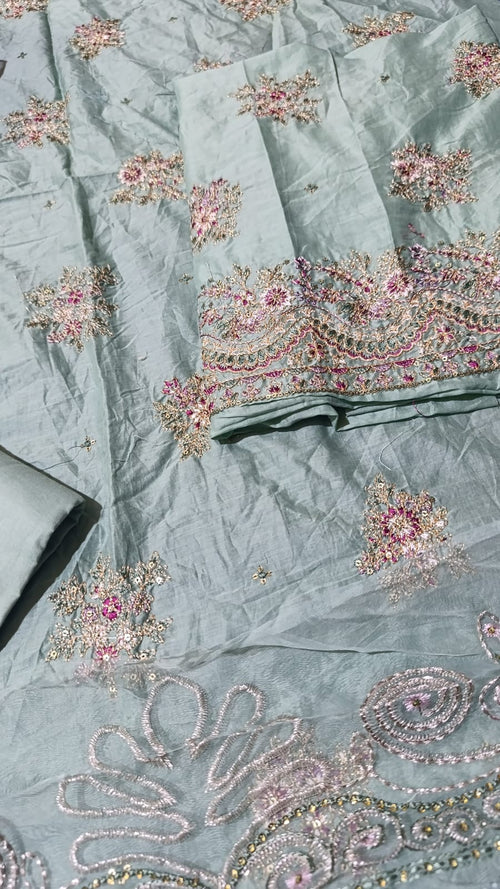 Batik emb lawn 3pc