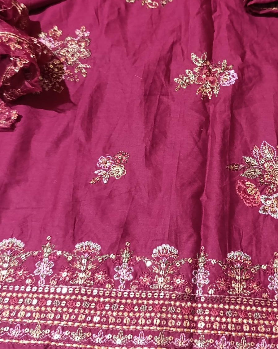 Batik emb lawn 3pc