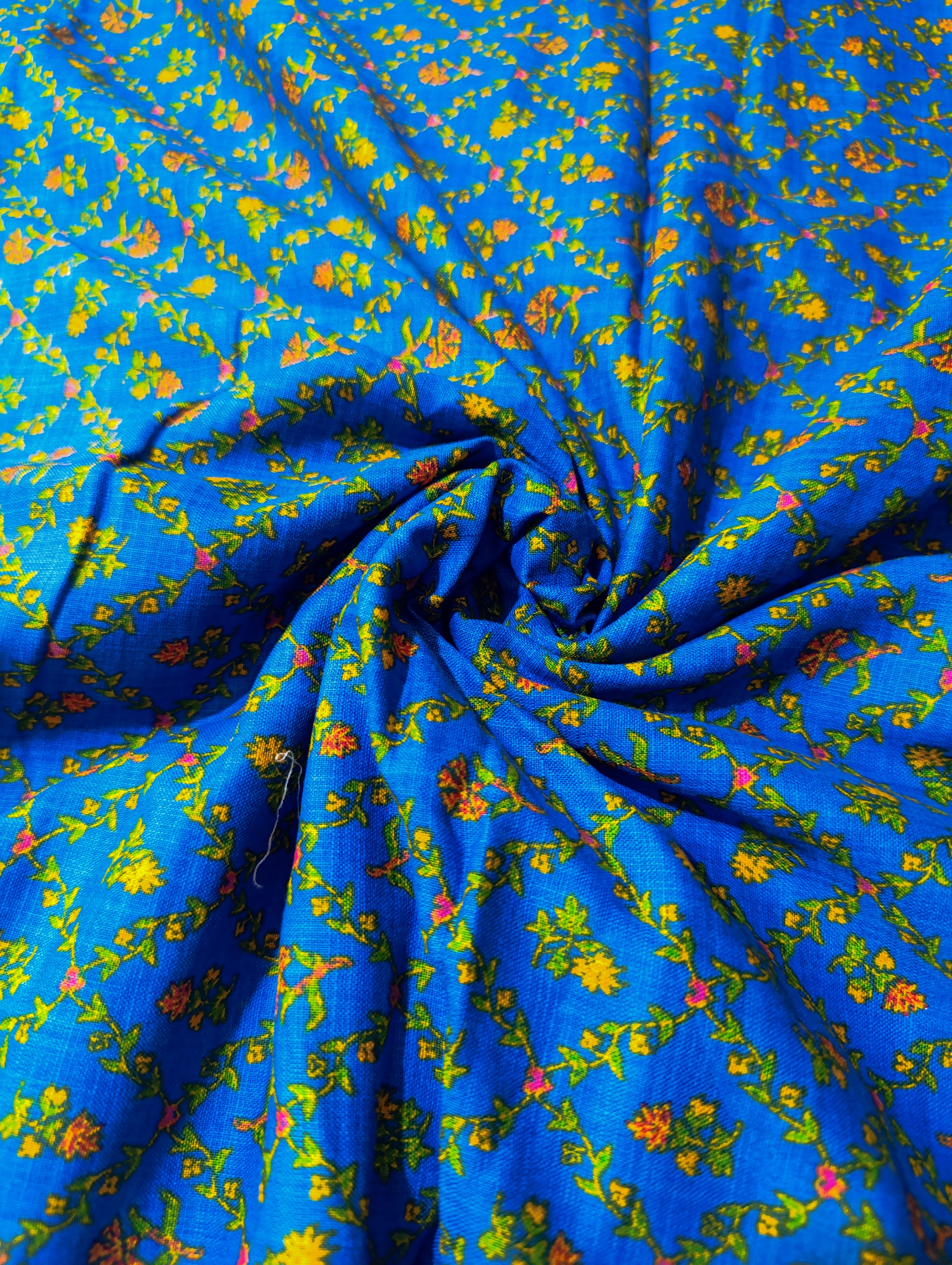 Suffuse khaddar printed 2pc