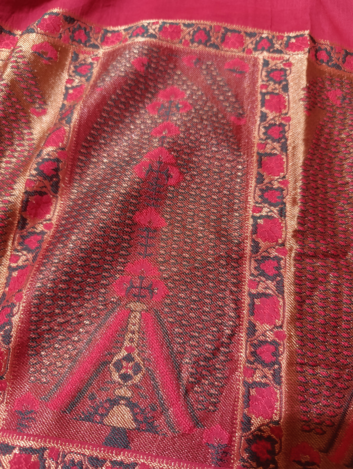 Zarashahjhan lawn Jacquard Shawl
