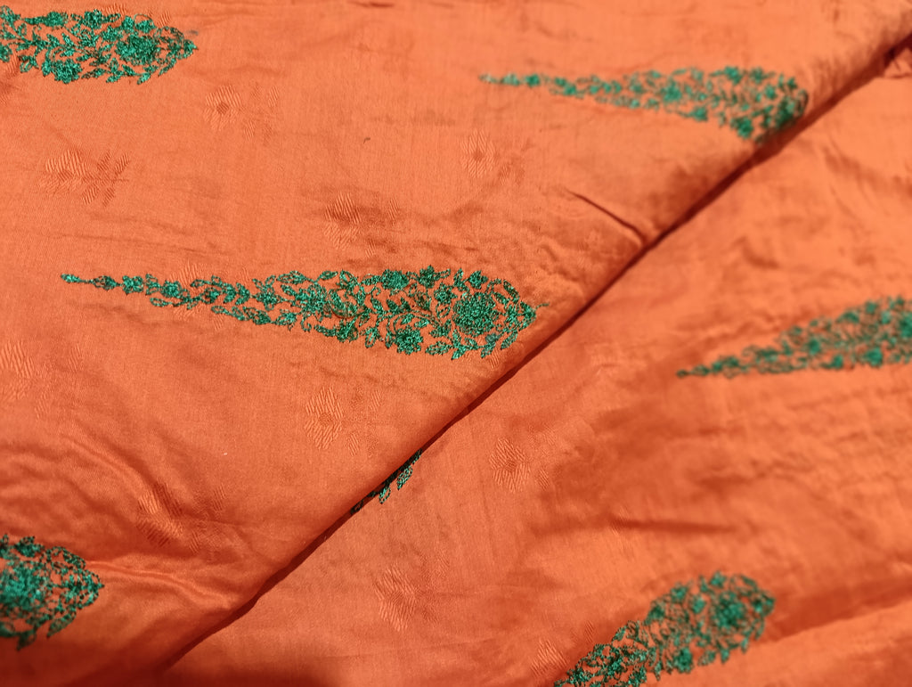 Zarashahjhan lawn Jacquard Emb shirt