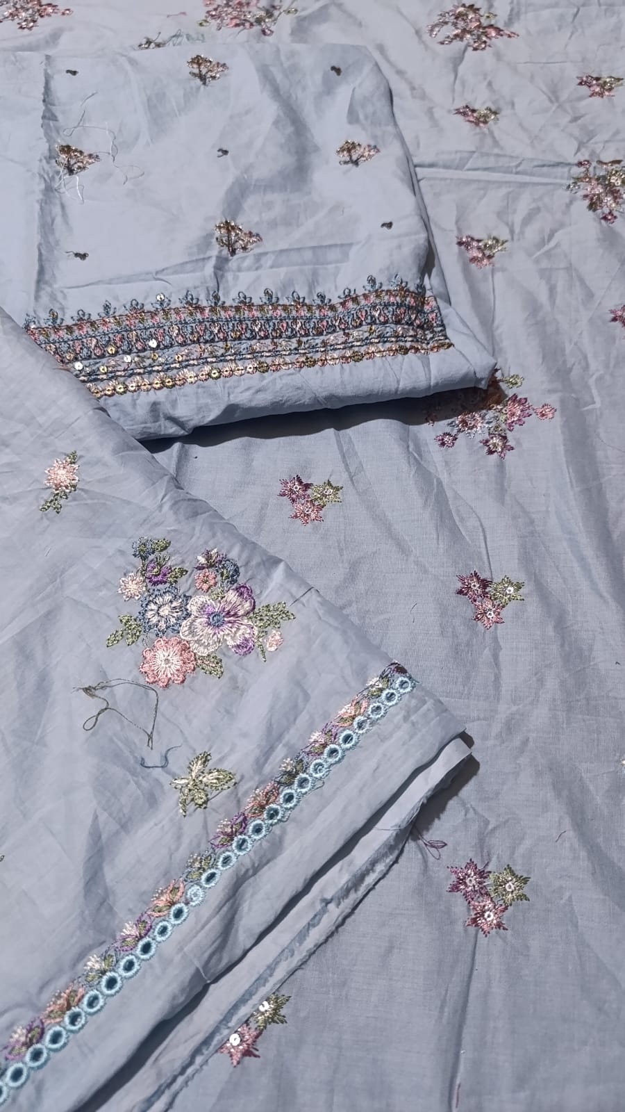 Batik emb lawn 3pc