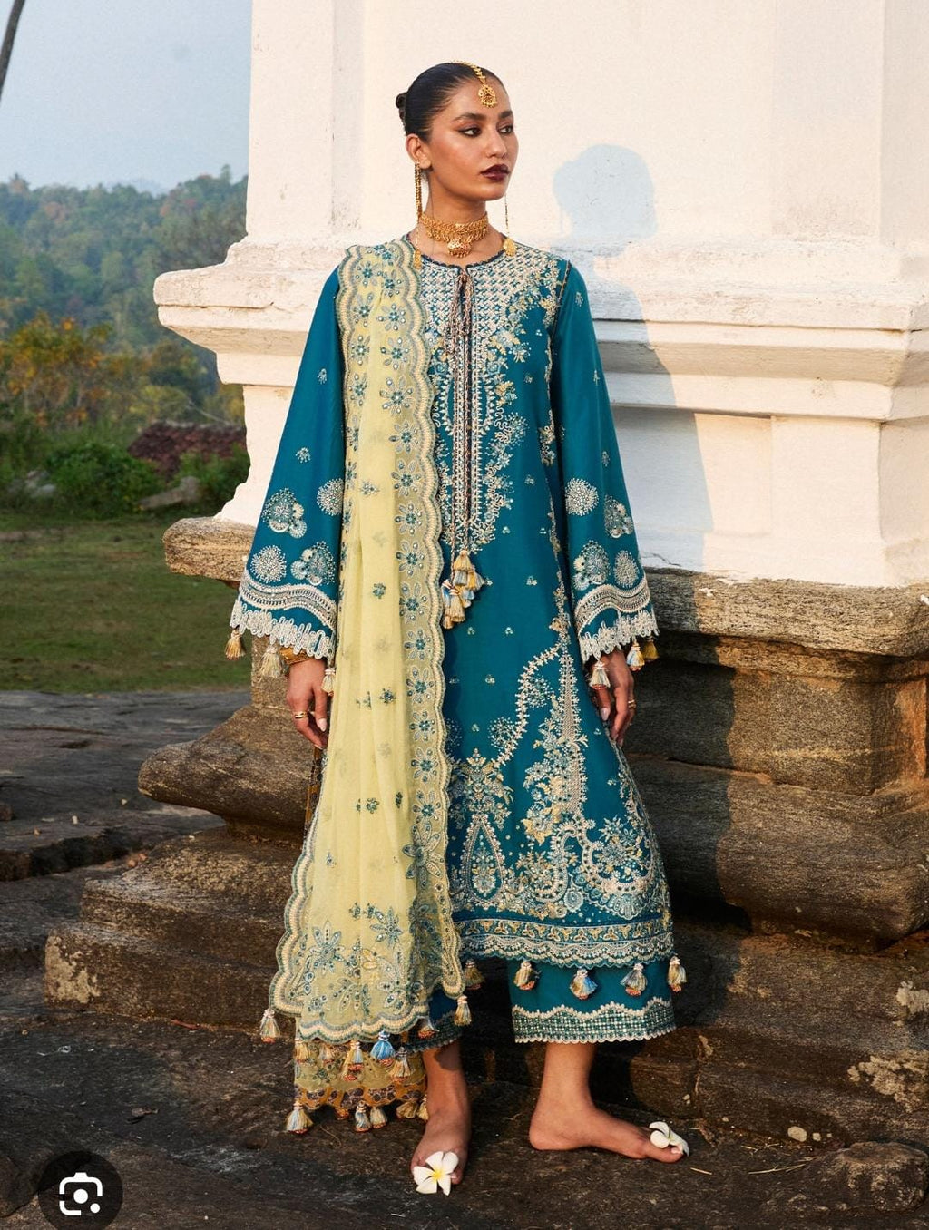 HussainRehar lawn luxury emb 2pc bfresh