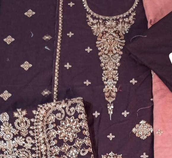 HussainRehar winter khaddar emb complete shirt with dupatta pallu and trouser patch